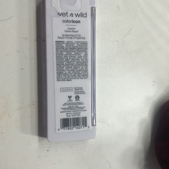 Wet and wild eyeshadow 5 pan pallet - Picture 2 of 2